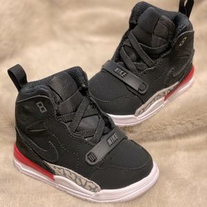 Jordan Legacy 312 TD 'Black Suede' toddler